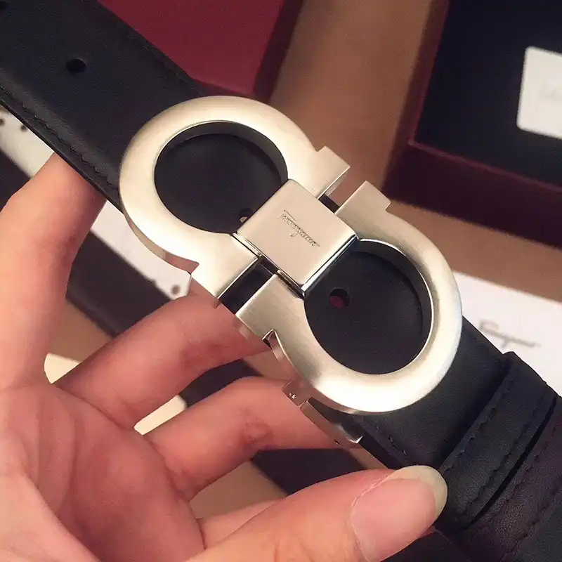 Salvatore Ferragamo s Belte 1905BL0034