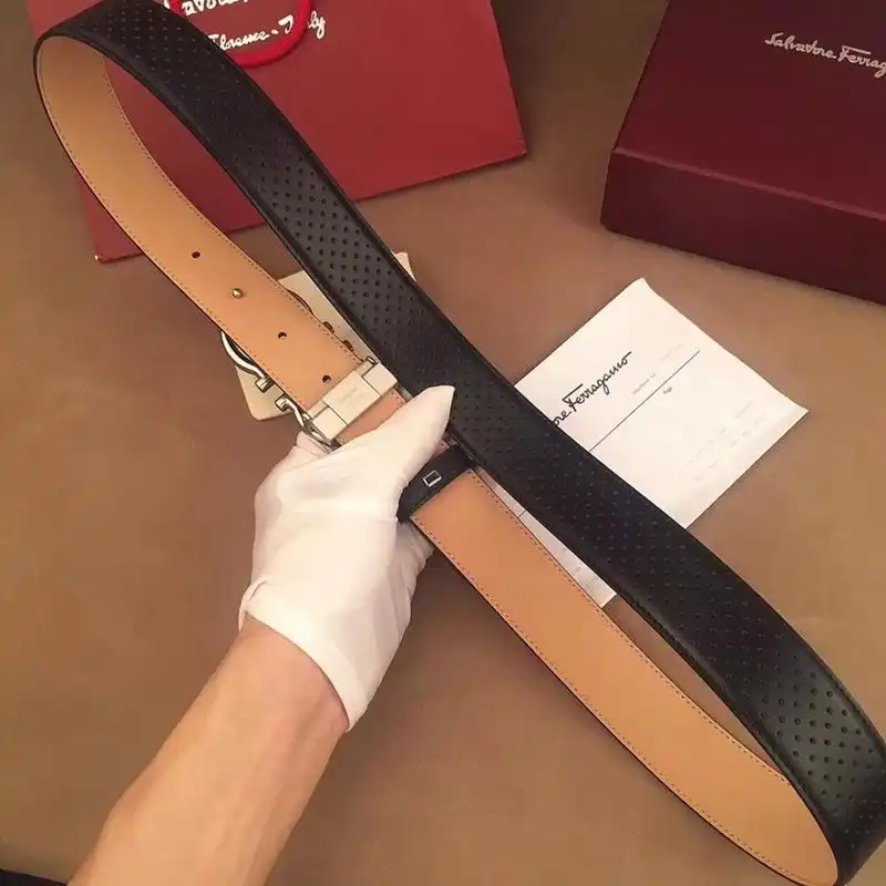 Salvatore Ferragamo s Belte 1905BL0379