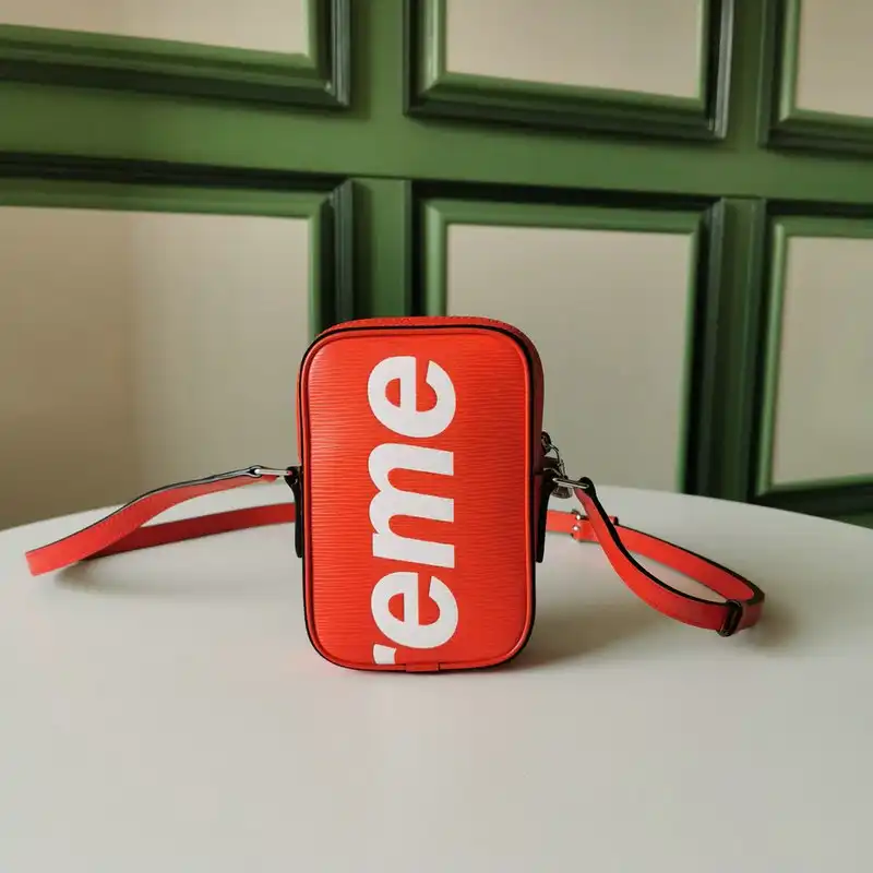 Loewe Bags 20DJ570191