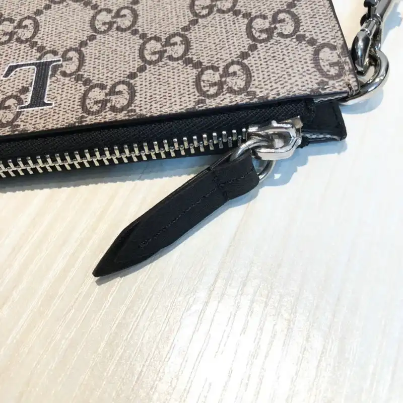 G*u*i bags 20guc0077