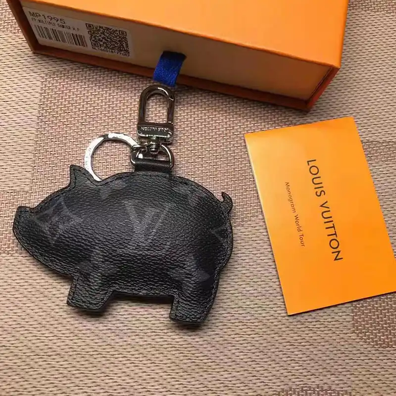 ORNAMENTS Keychain 2110HT0007