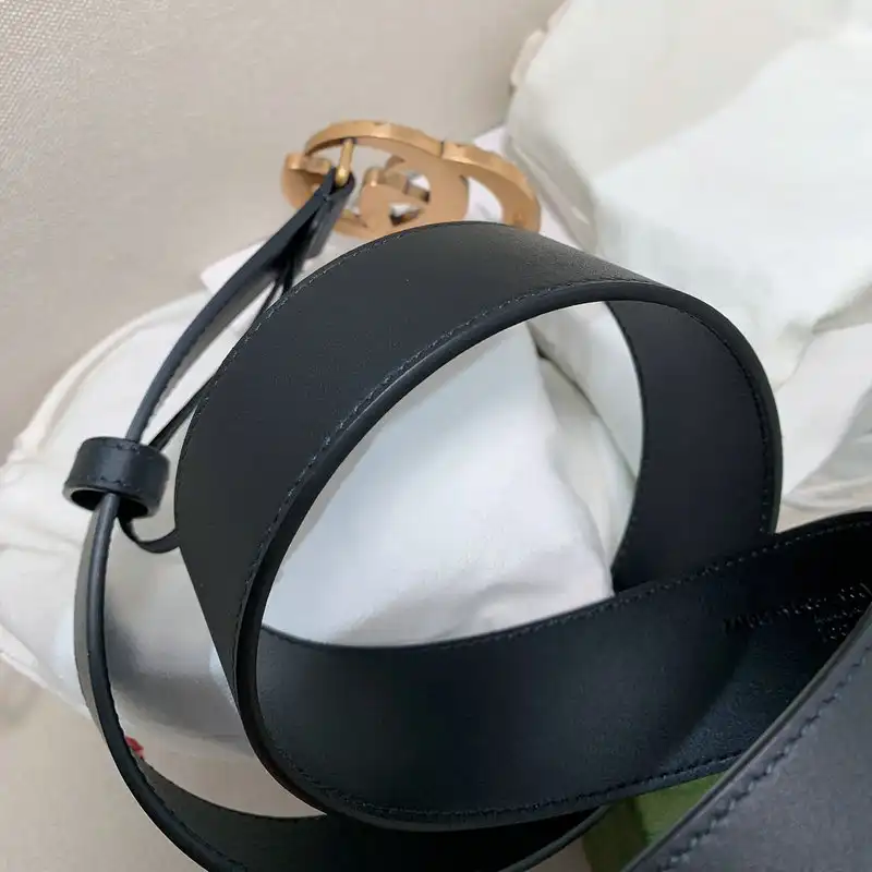 G*u*i belts 2111xf0021