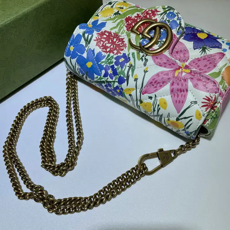 G*u*i bags 2111ya0008