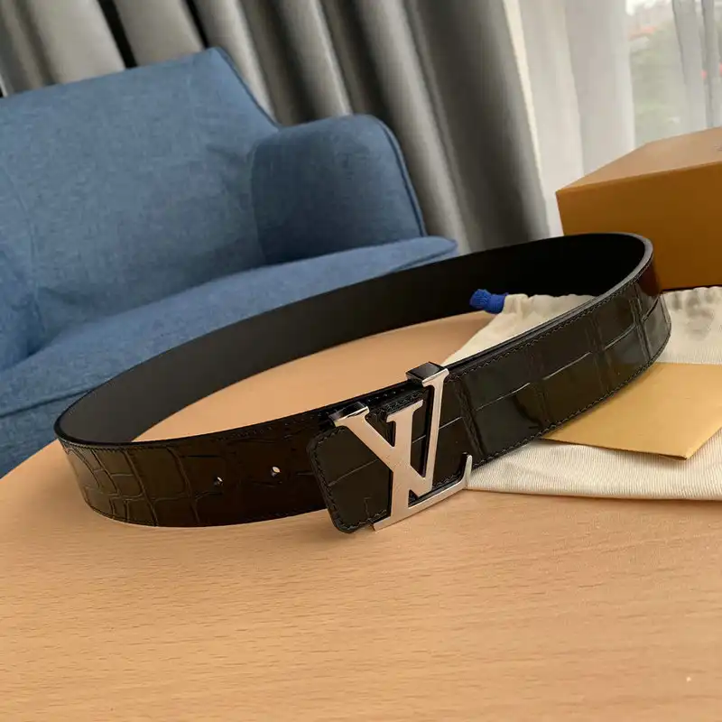 LV Belts 2201XA0093