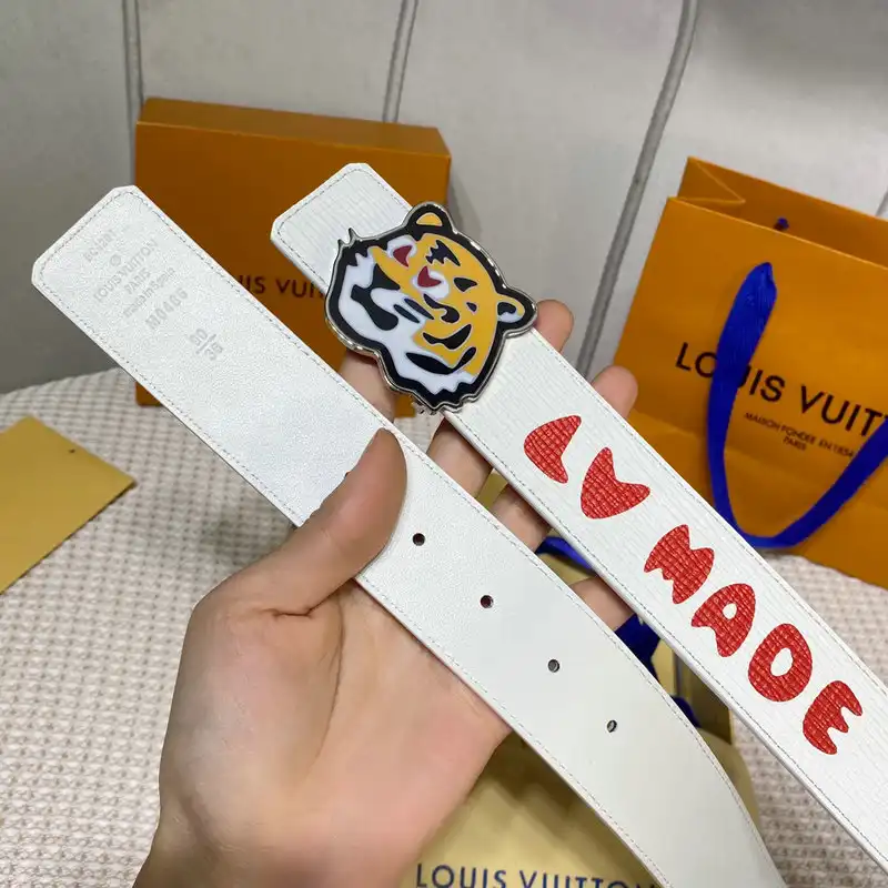 LV Belts 2201XA0134