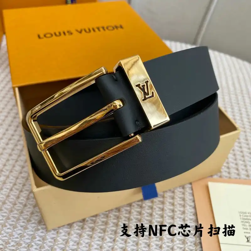 LV Belts 2204XA0144