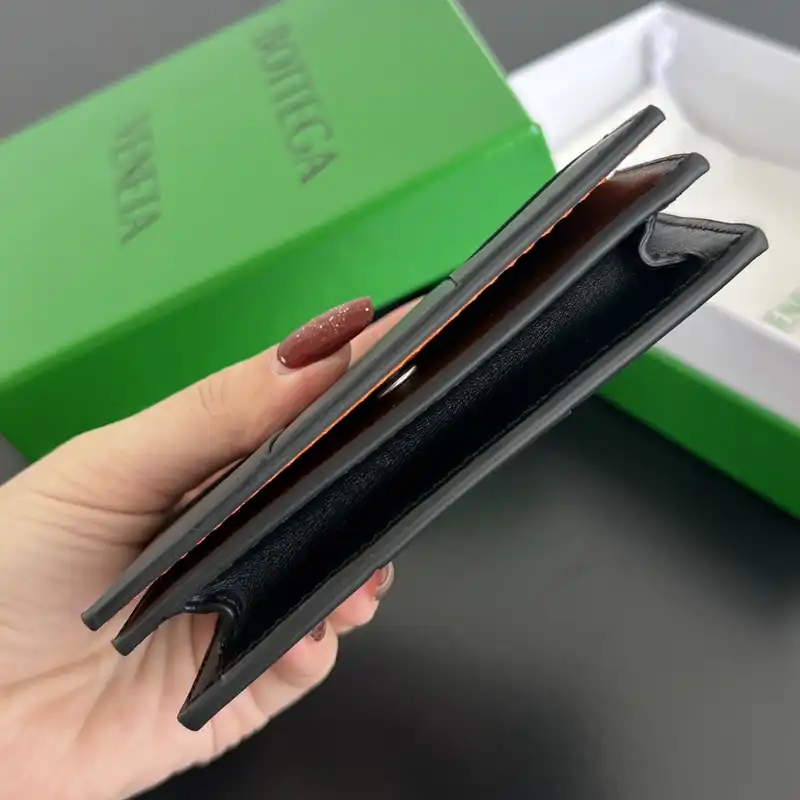 Bottega Veneta Bags 2409SF0006