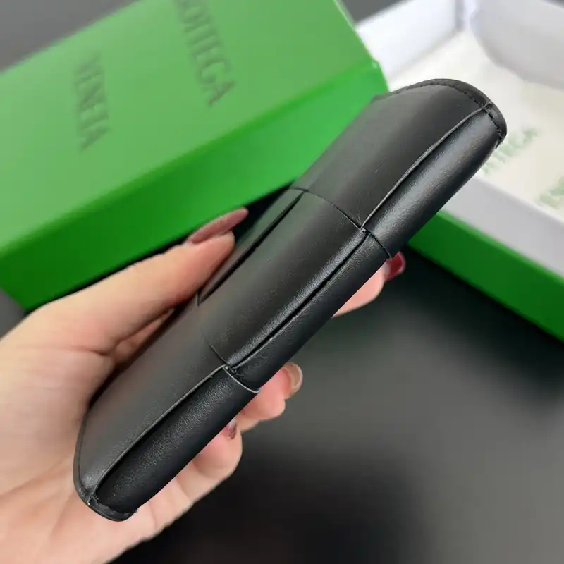 Bottega Veneta Bags 2409SF0006