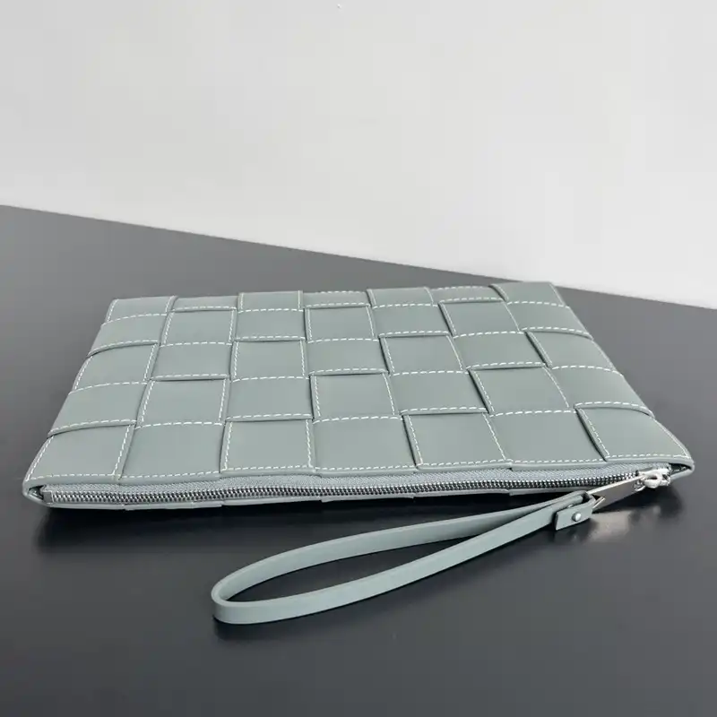 Bottega Veneta Bags 2409SF0010