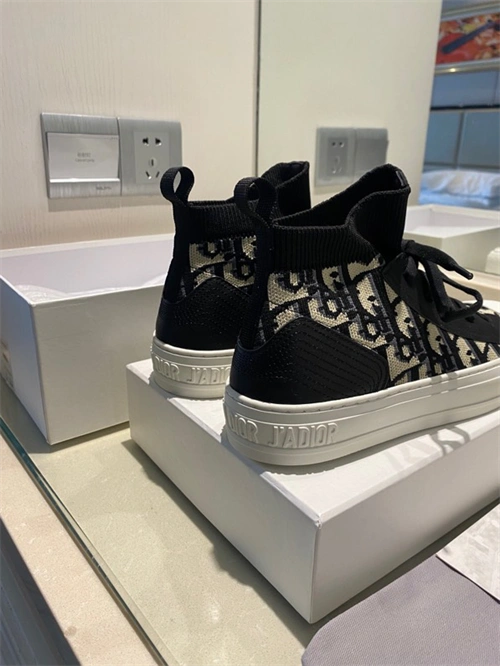 DR Sneaker OnTrend 1082