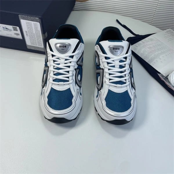 Dr B30 Sneaker WrinkleFree 1373