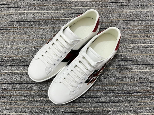 G*u*i ace sneaker techfriendly 126