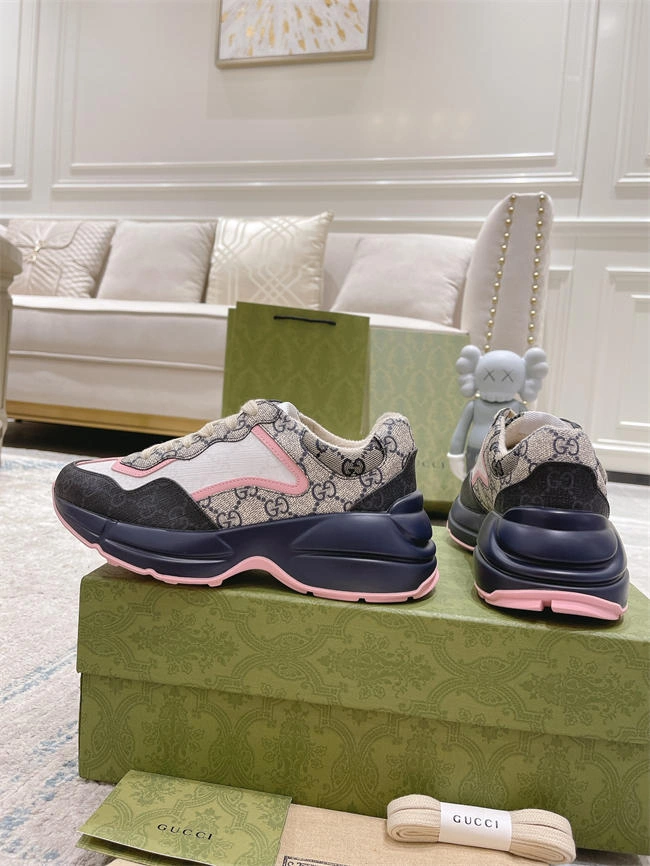 G*u*i python sneaker easymatch 26