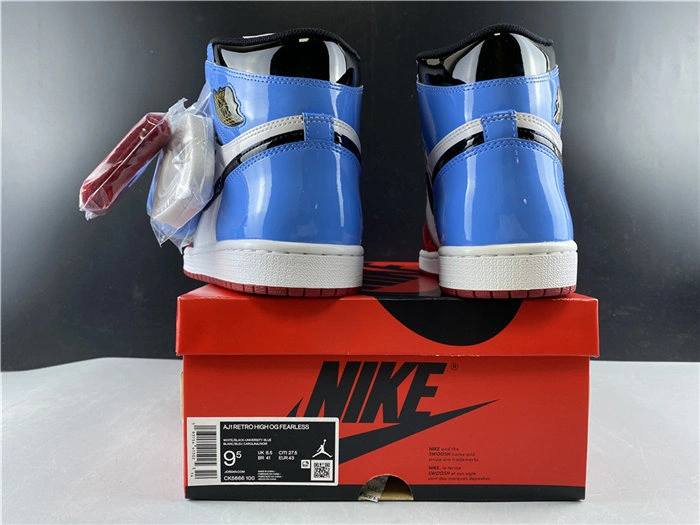 Jordan1 Fearless UNC Chicago CK5666- Seasonal 3754