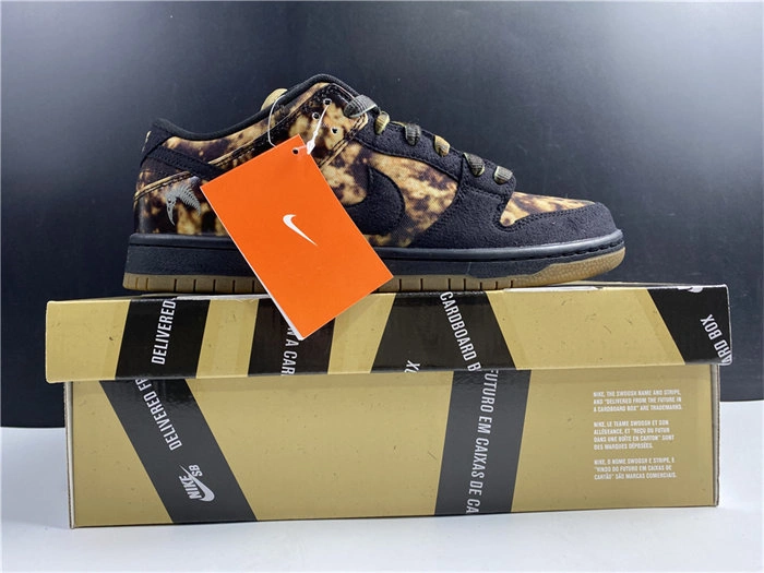 Nike Dunk SB Low Pushead 2 536356- Chic 4930