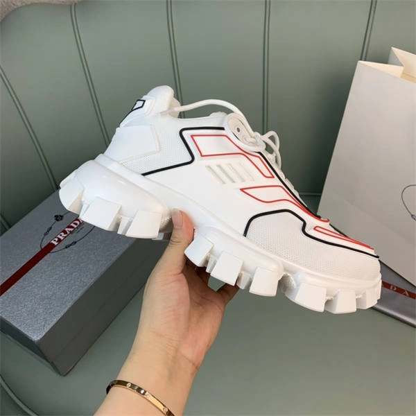 PRADA UrbanStyle 3223