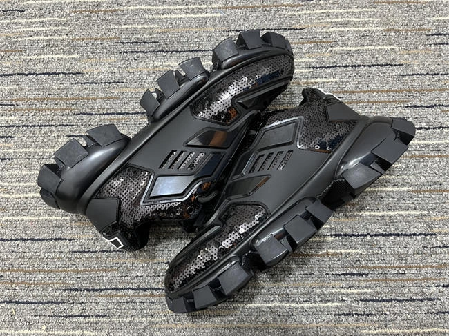 Prada Cloudbust Sneaker Stylish 3256