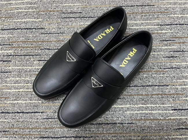 Reliable Prada Loafer 3337