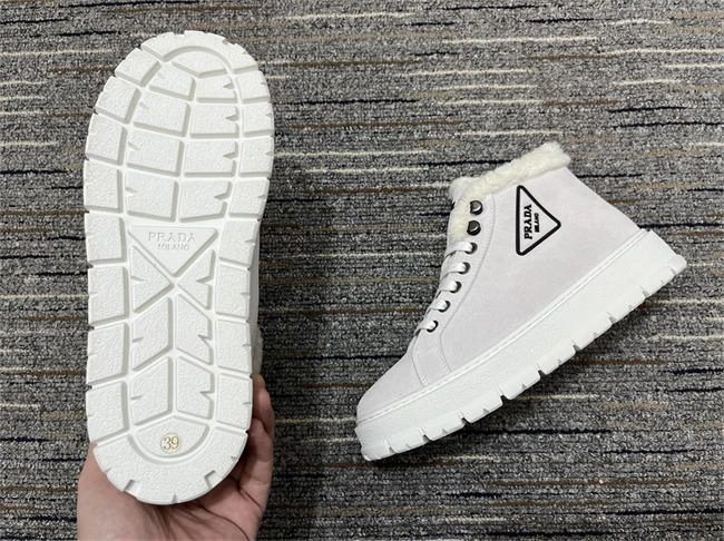 Neat Prada Sneaker Women 3392