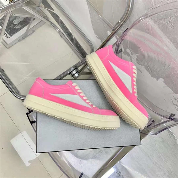 Sporty Rick Owens Sneaker 3479